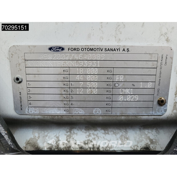 2022 Ford F-Max 500-42230119