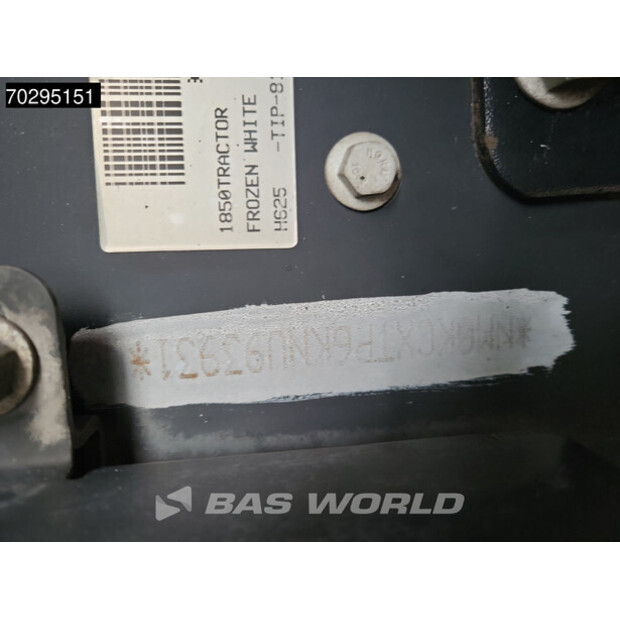 2022 Ford F-Max 500-42230120
