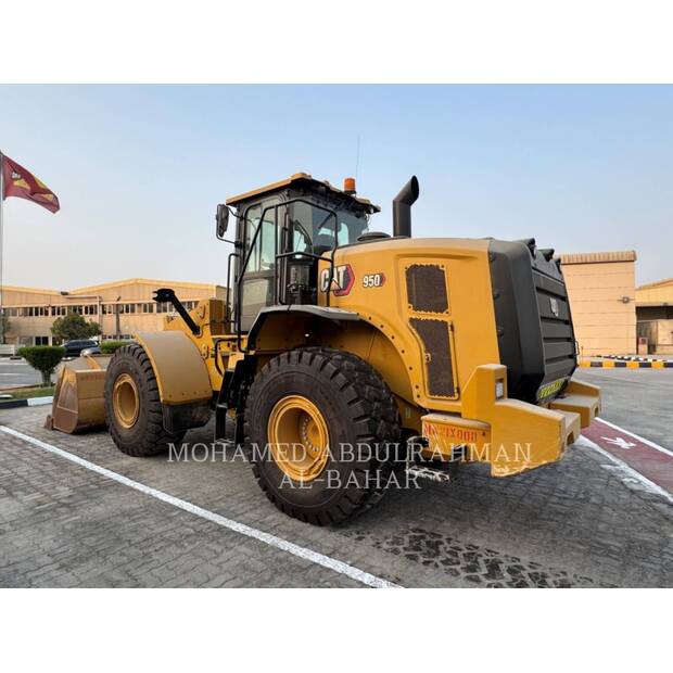 2022 كاتربيلر 950-42230702