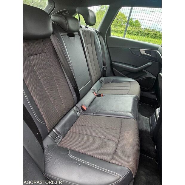 2016 Audi A4-42243329