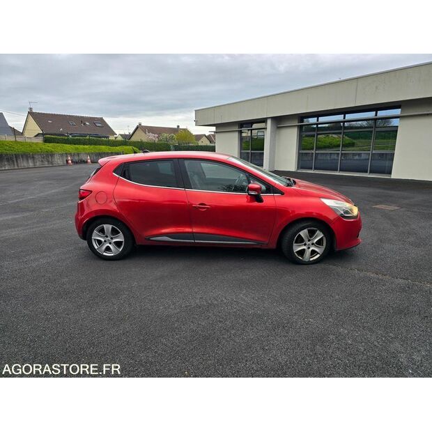 2014 Renault Clio-42244239