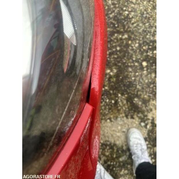 2010 Renault Clio-42244319