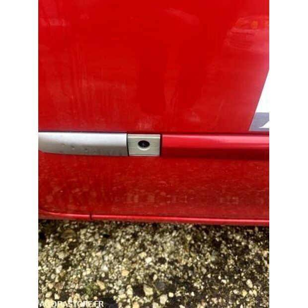 2010 Renault Clio-42244335