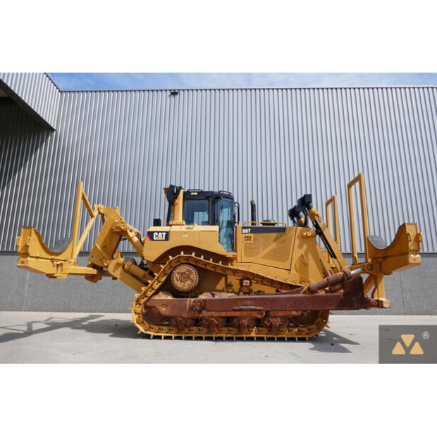2015 كاتربيلر D8T-42244983