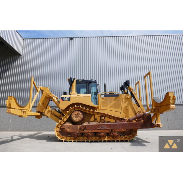 2015 كاتربيلر D8T-42245000