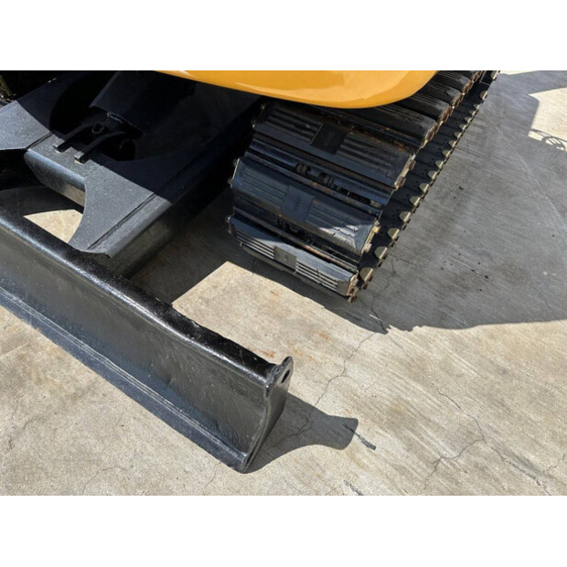 2018 Caterpillar 305.5E2-42245631