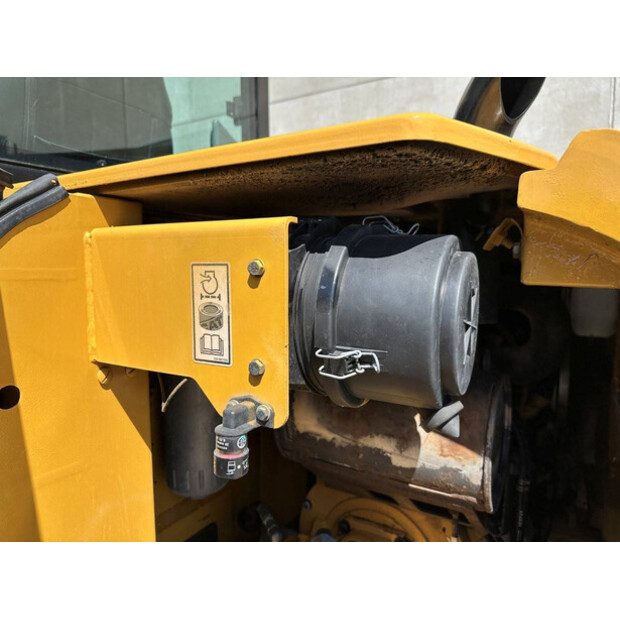 2018 Caterpillar 305.5E2-42245641