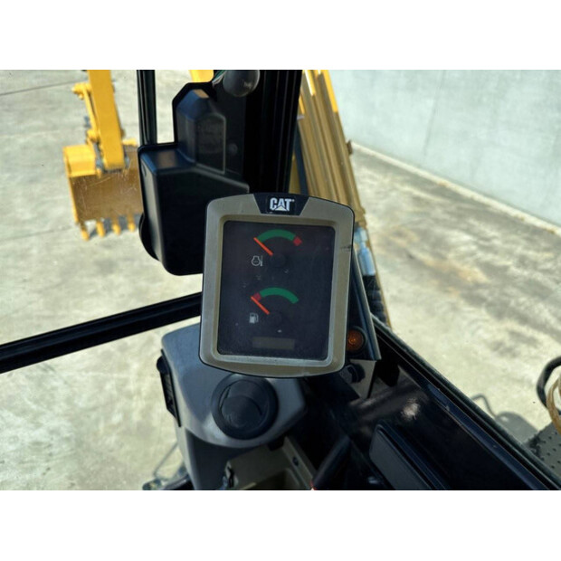 2018 Caterpillar 305.5E2-42245651
