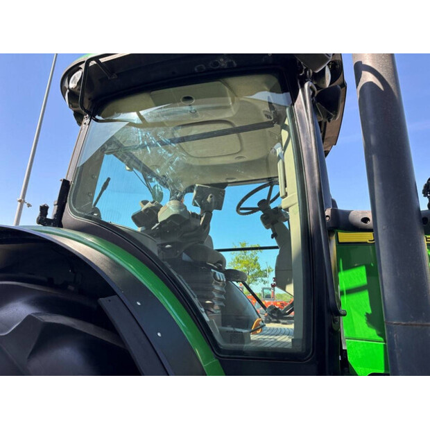 2013 JOHN DEERE 7230R-42245927