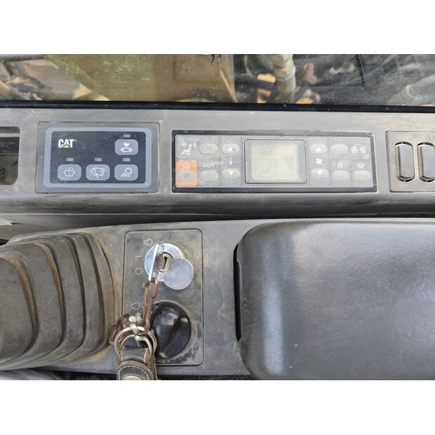 2002 كاتربيلر 307C-42246392