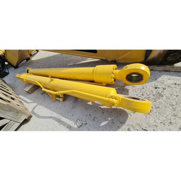 2021 Komatsu PC1250-8-42246532