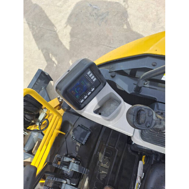 2024 كوماتسو PC33E-6-42246568