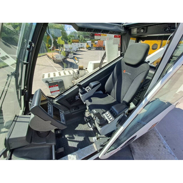 2017 GROVE GMK 3060-42246616