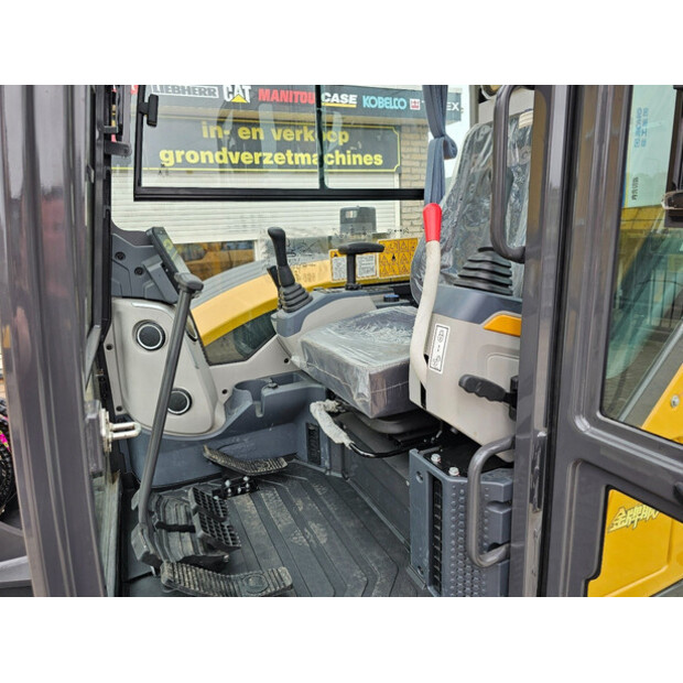 2025 XCMG XE60GA-42246891
