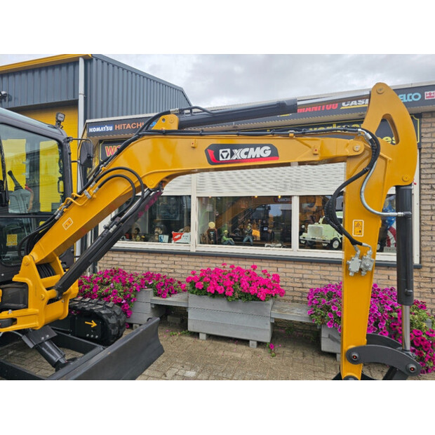 2025 XCMG XE35U-42247076