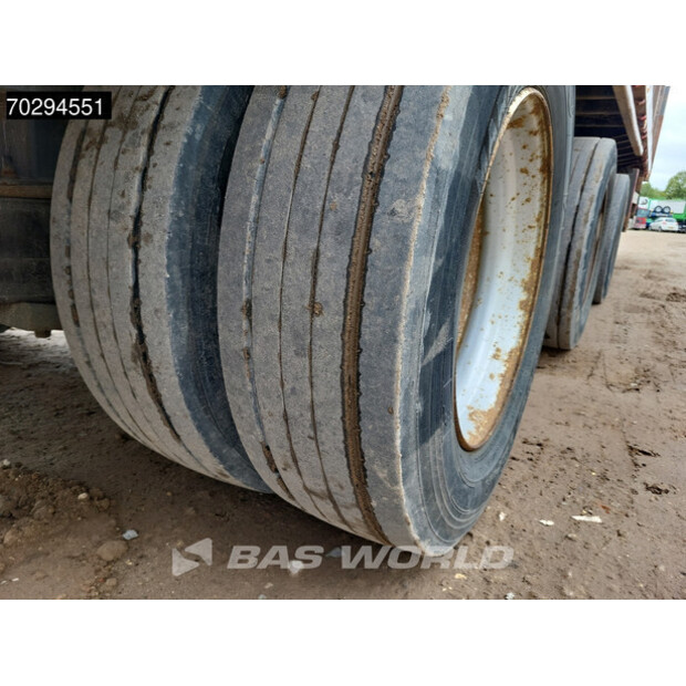1996 نوتبووم OVB-48 VV-42247422