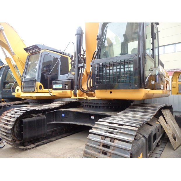 2021 Caterpillar 330D-42247750