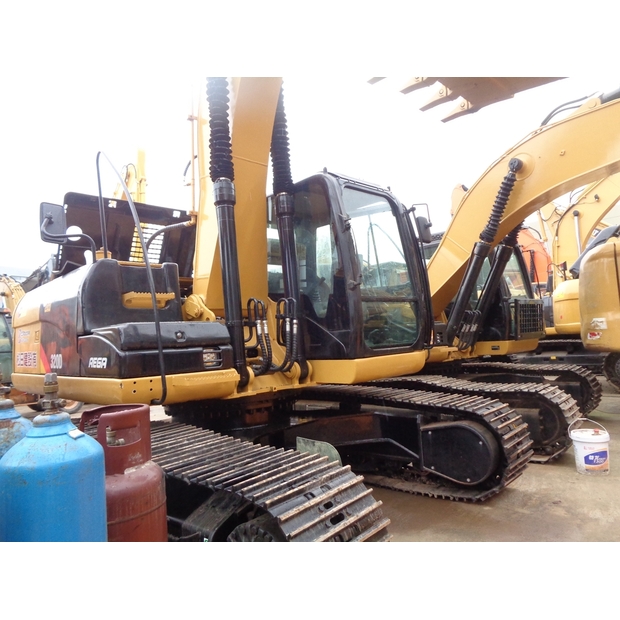2021 كاتربيلر 320D-42247787