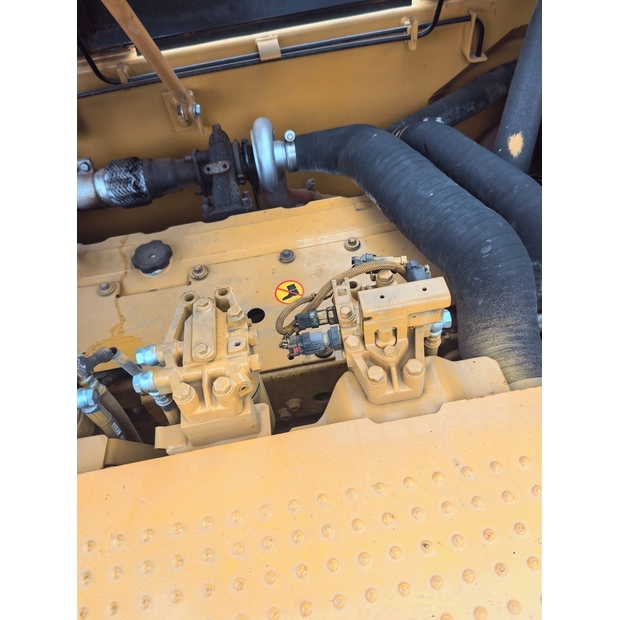 2021 Caterpillar 323D-42247846