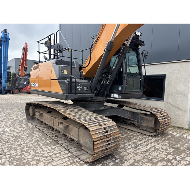 2021 CASE CX210D-42255684