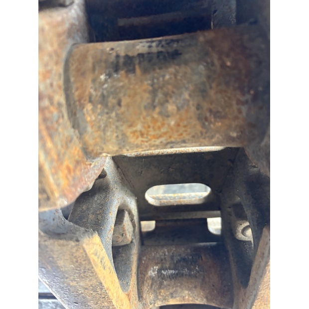2021 CASE CX210D-42255715
