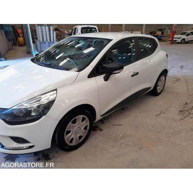 2017 Renault Clio-42261120