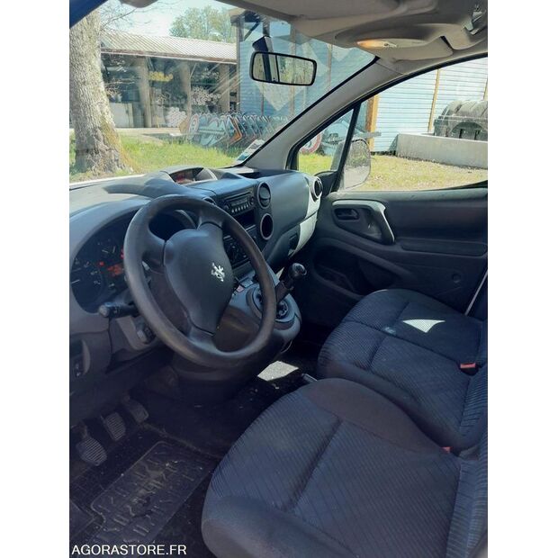 2010 Peugeot PARTNER-42261316
