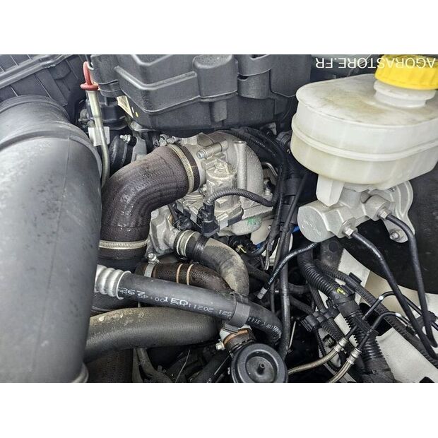 2022 Iveco 35S14N-42261629
