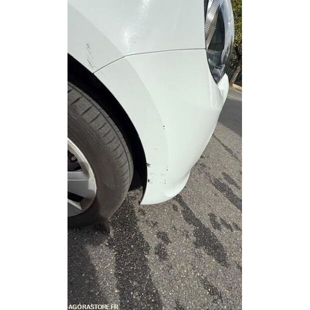 2017 Renault Twingo-42261718