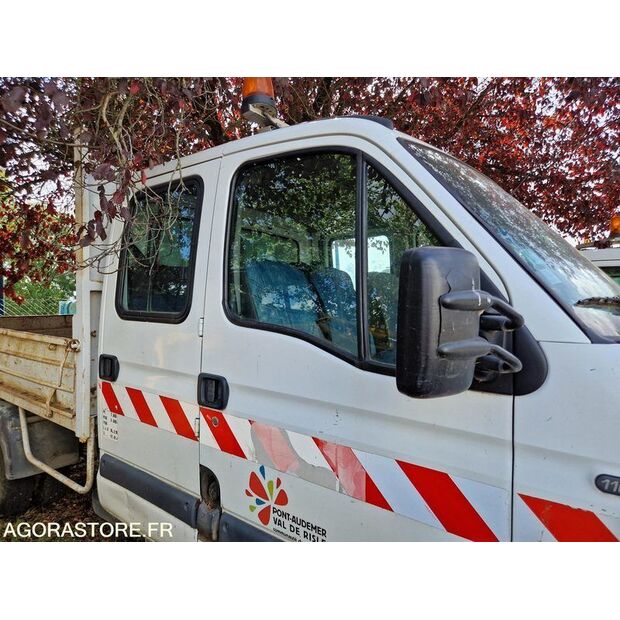 2000 Renault Mascott-42261857