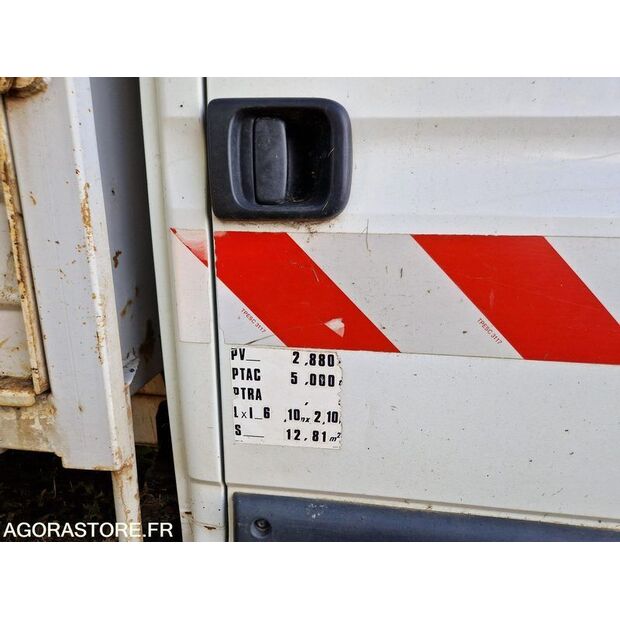 2000 Renault Mascott-42261858