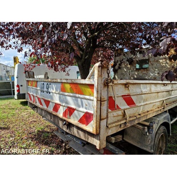 2000 Renault Mascott-42261864