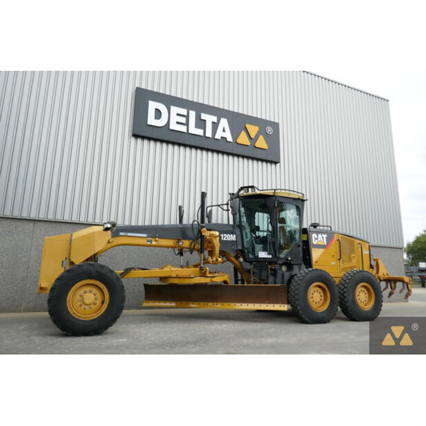 2011 Caterpillar 120M-42262541