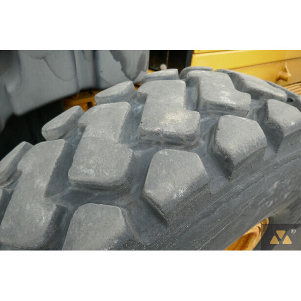 2011 Caterpillar 120M-42262568