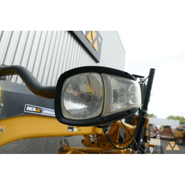 2011 Caterpillar 120M-42262573