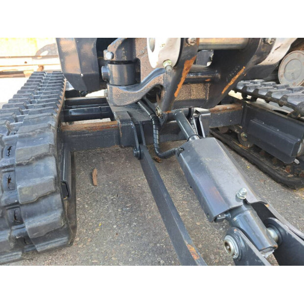 2023 بوبكات E10Z-42262660