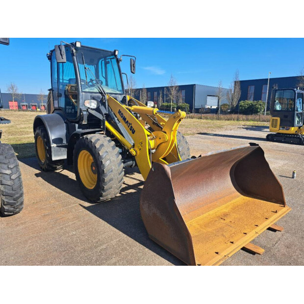 2021 Komatsu WA100-8E0-42262733