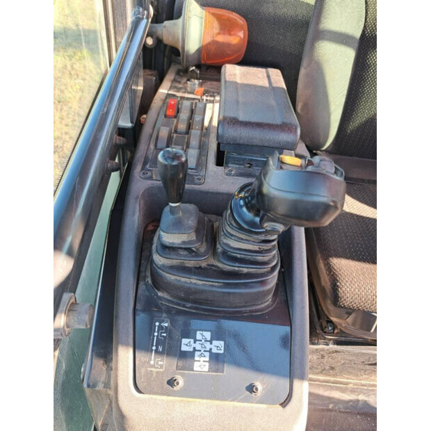 2021 Komatsu WA100-8E0-42262742