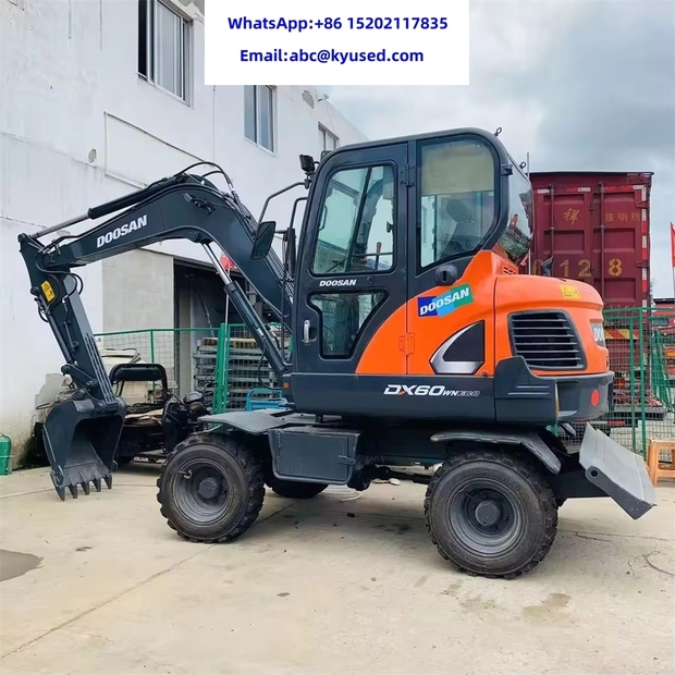 2023 دووسان DX60-42264023