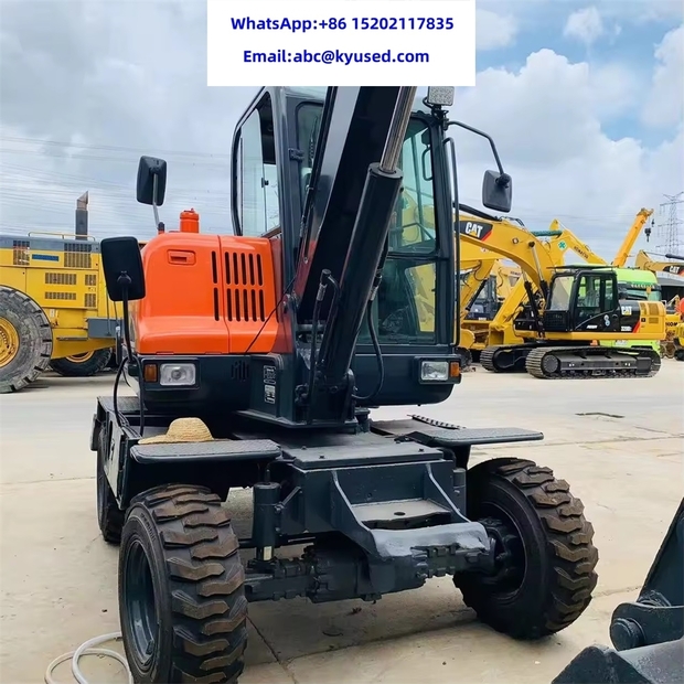 2023 دووسان DX60-42264028