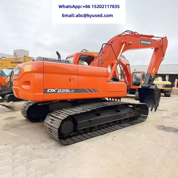 2024 Doosan DX225-42264054