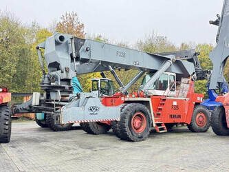 Image for ACCESS EQUIPMENT 2006 CVS Ferrari F328PB