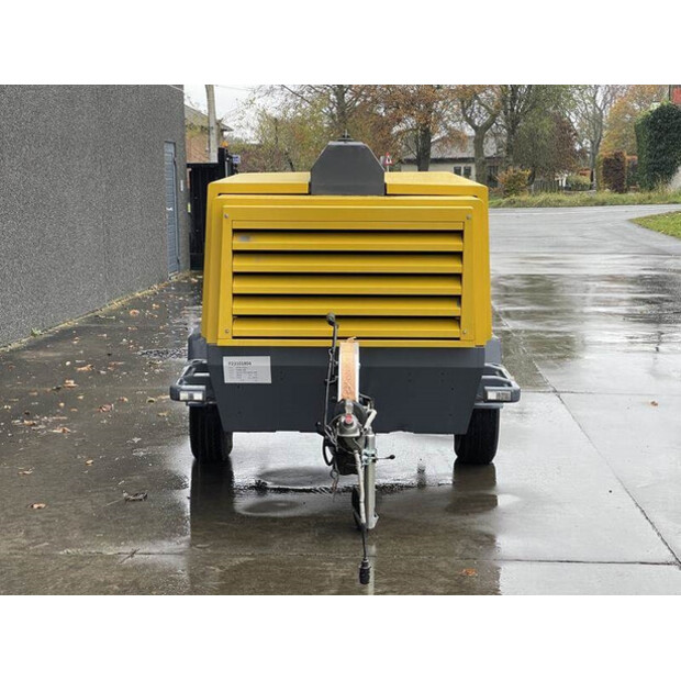 2011 Atlas-Copco XAHS186-42264274
