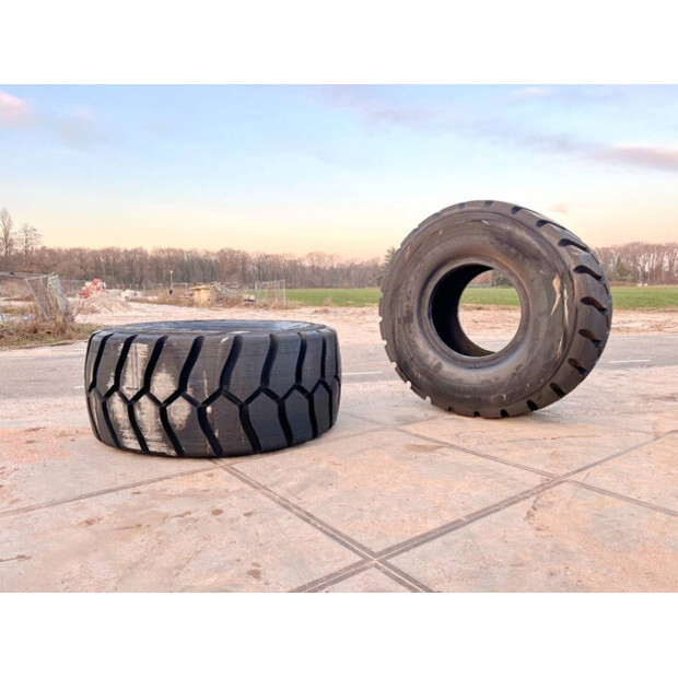 ميشلان 45/65R45 X D2 L5-42264280