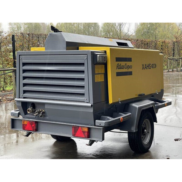 2011 Atlas-Copco XAHS186-42264282