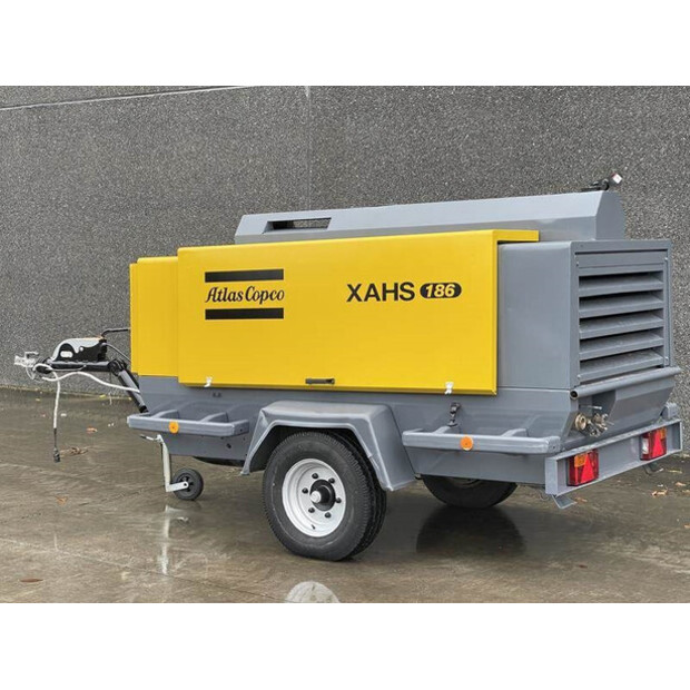 2011 Atlas-Copco XAHS186-42264286