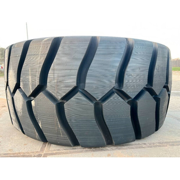 ميشلان 45/65R45 X D2 L5-42264303