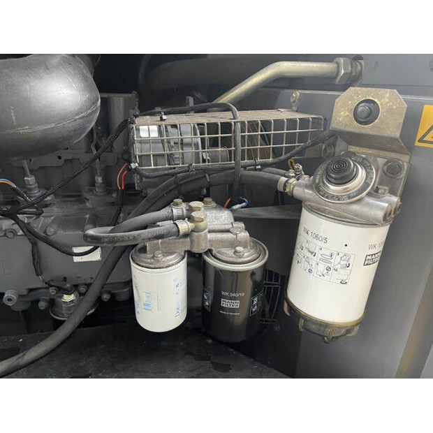 2011 Atlas-Copco XAHS186-42264305