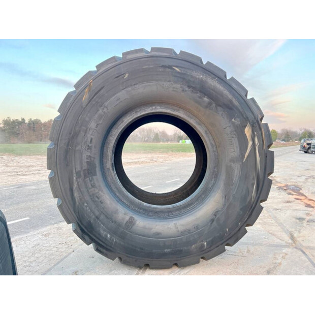ميشلان 45/65R45 X D2 L5-42264317