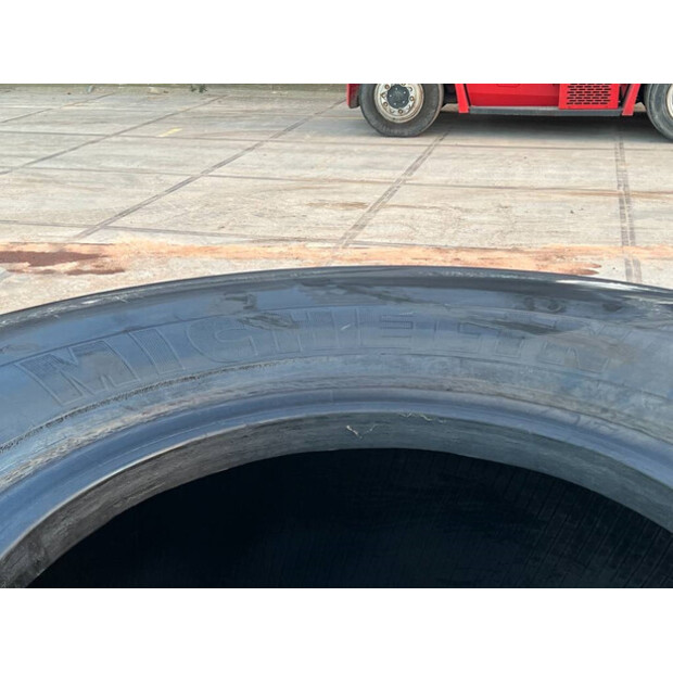 ميشلان 45/65R45 X D2 L5-42264329